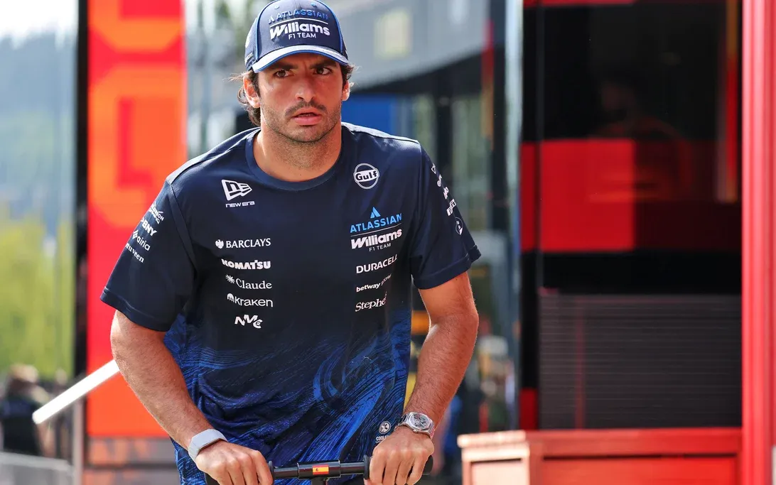 Berita FORMULA 1: Sainz Ungkap Data Rahasia Ferrari yang Bikin Syok