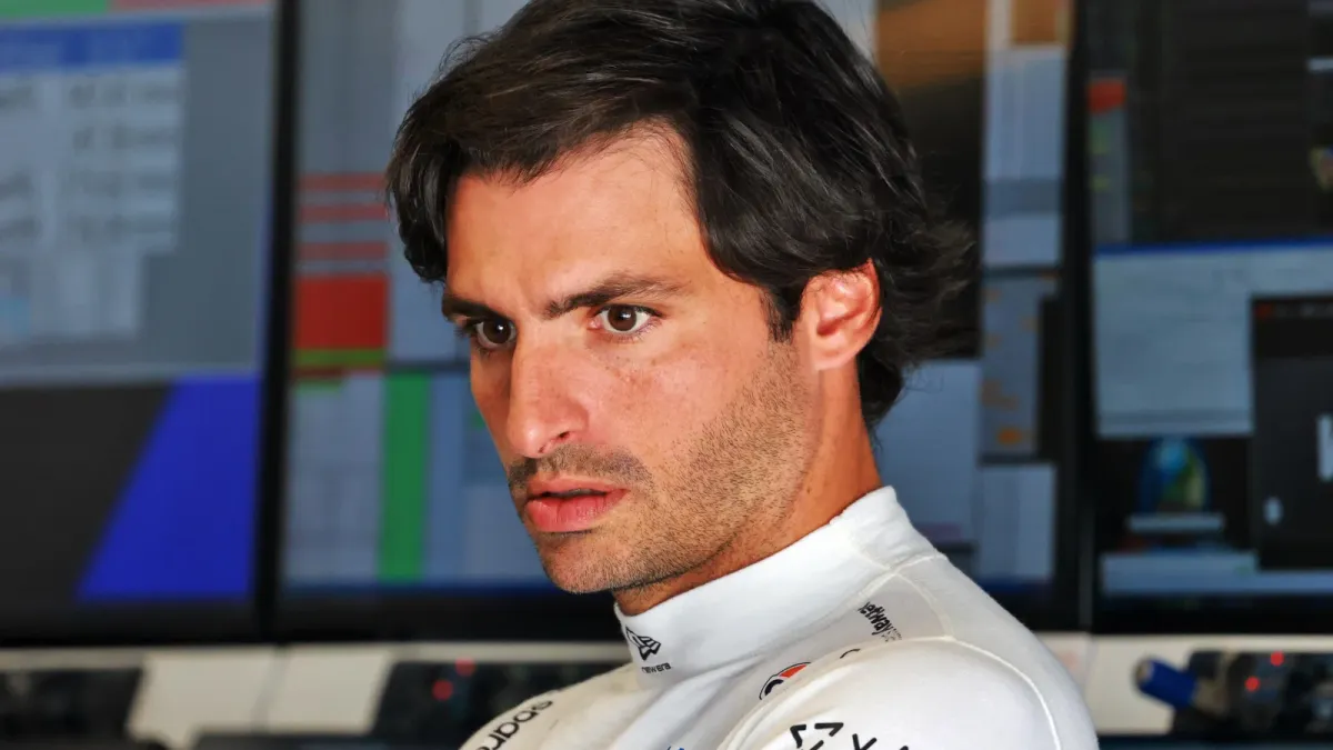 Sainz Putuskan Perpanjang Kontrak Williams untuk 2027?