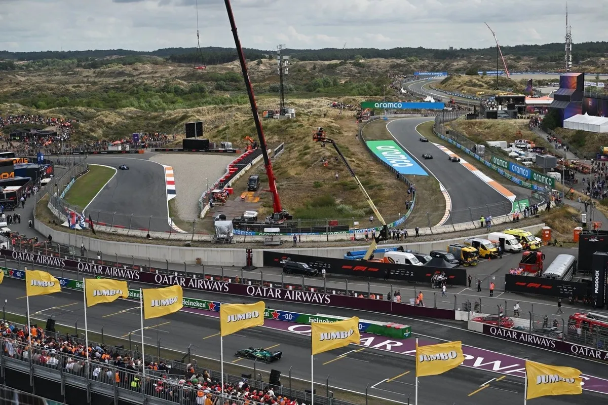 Dune and Dusted: F1 Drivers Ucapkan Selamat Tinggal pada Zandvoort