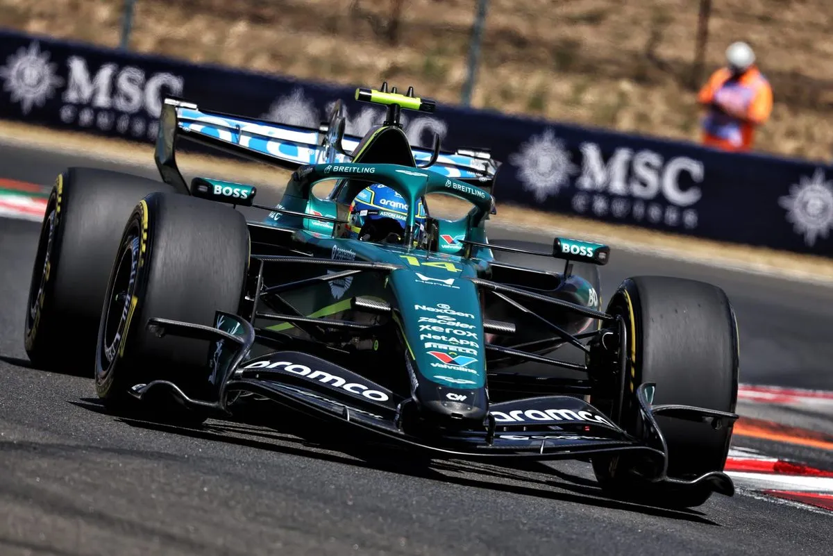Mantan Dubes AS Robert Wood Johnson Beli Saham Aston Martin F1