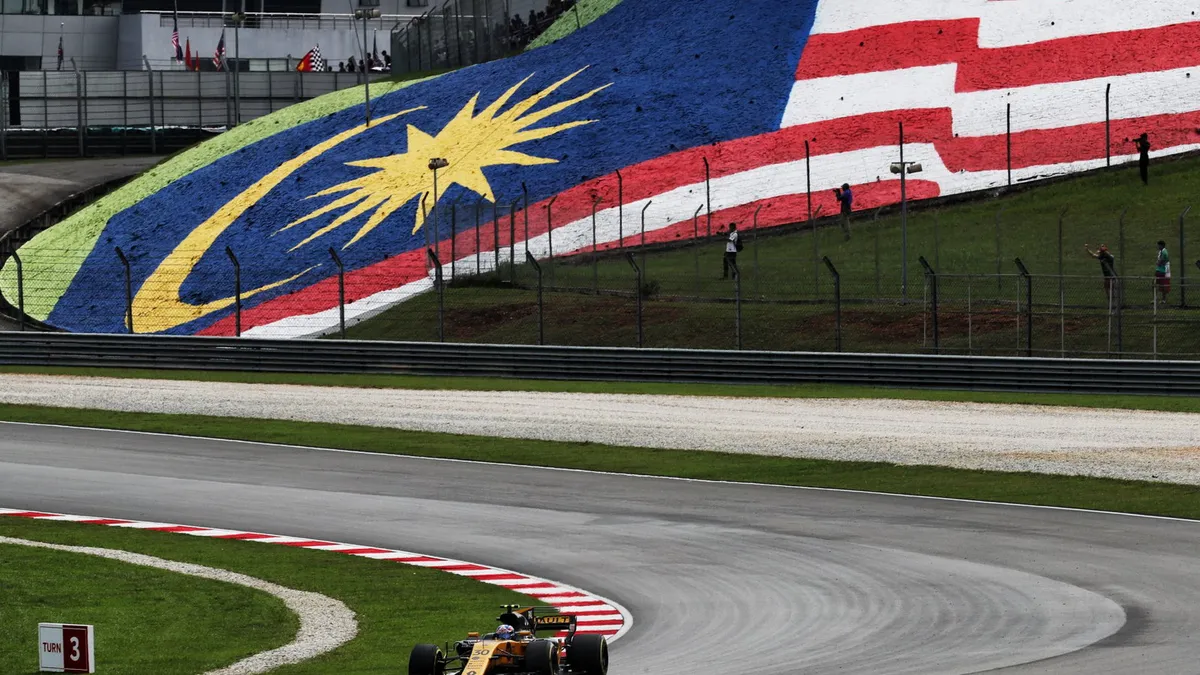 FIA Confirms Sepang F1 Start Time, Ending Confusion
