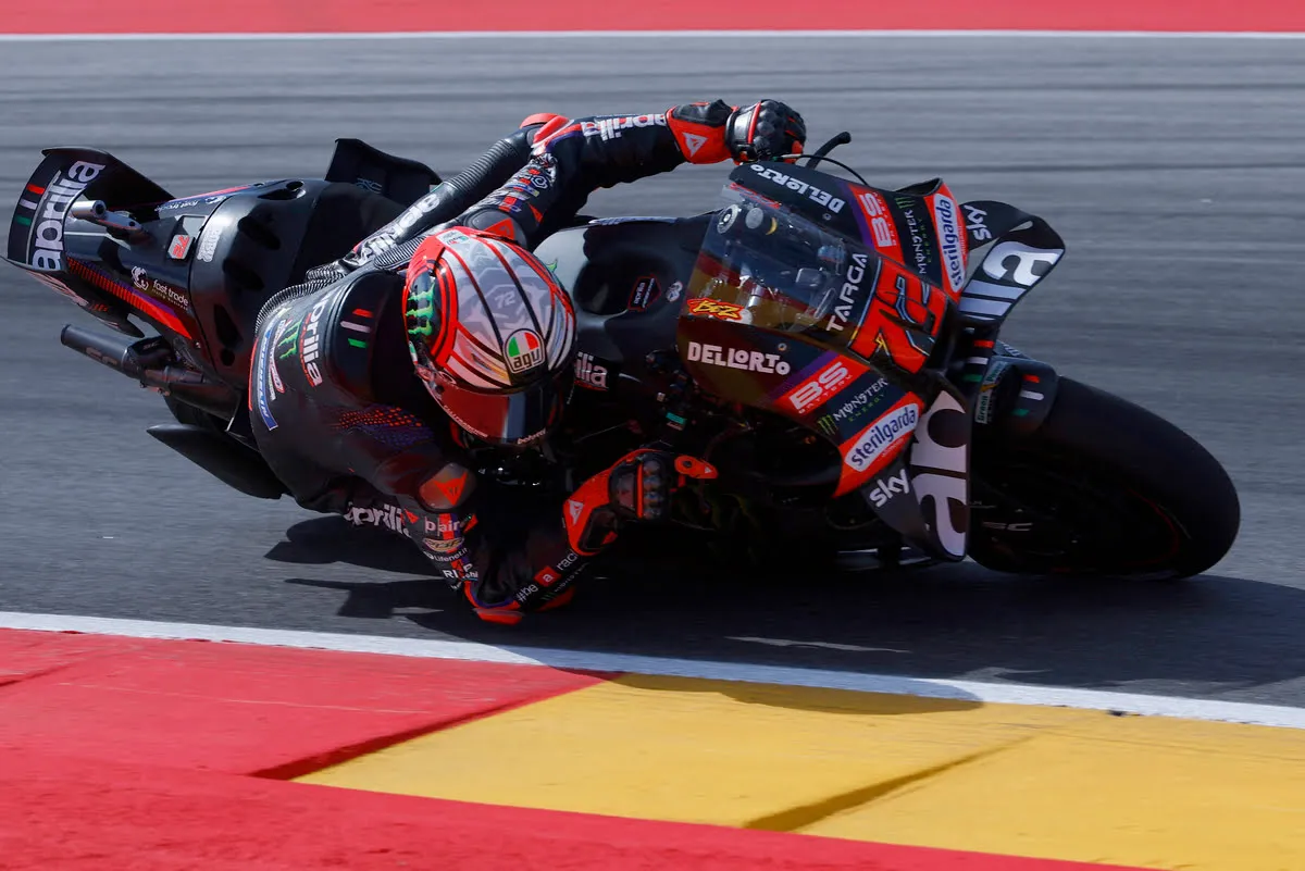Bezzecchi Cetak Rekor di Aragon, Bagnaia Gagal ke Q2