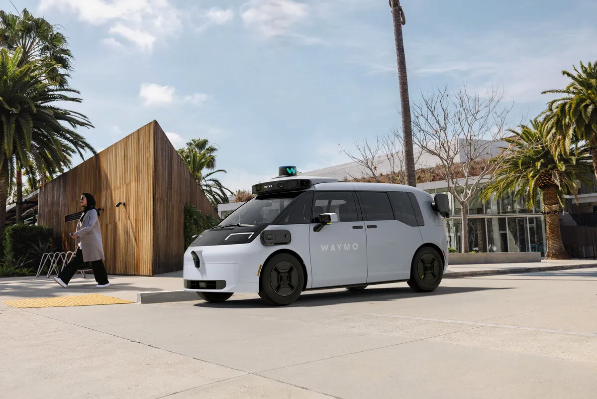 Waymo Uji Mobil Otonom di Munich, Siap Layani Jerman 2027