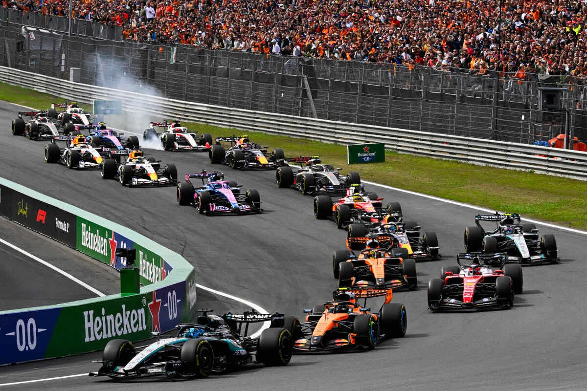 Sprint Belanda: Ferrari Meyakinkan, Leclerc Makin Nyetel