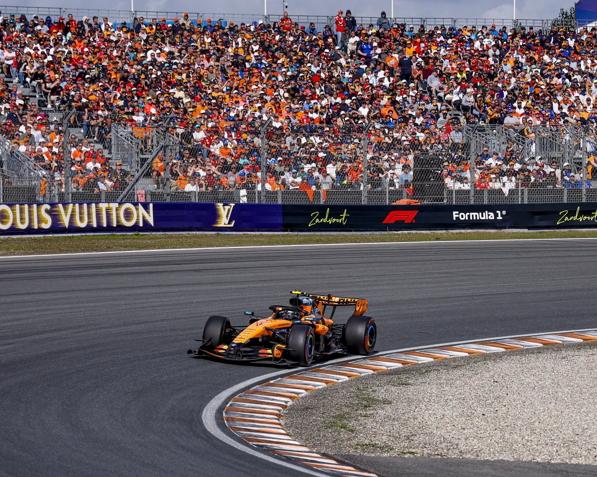 Lando Norris Rebut Pole GP Belanda, Kalahkan Duo Mercedes