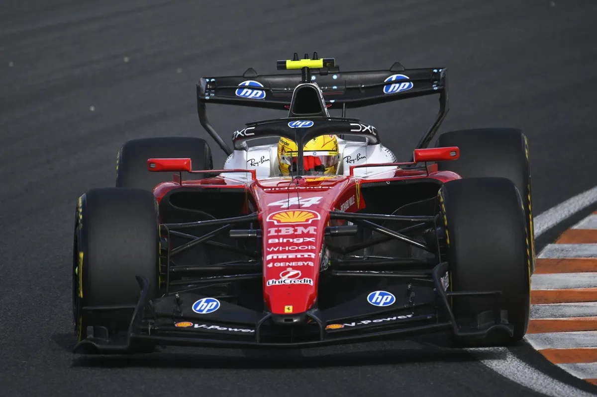Hamilton Bingung dengan Ferrari yang 'Berbeda Total' di Sprint Belanda