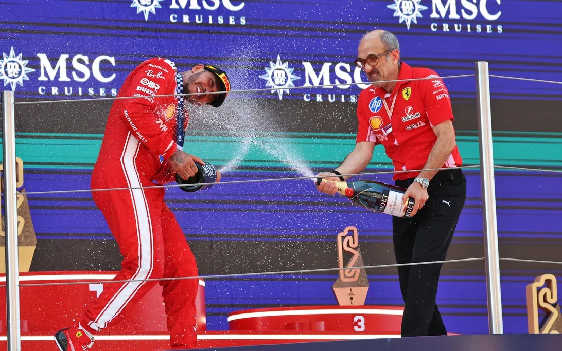 Hamilton Temukan 'Bono Italia' di Ferrari untuk 2026