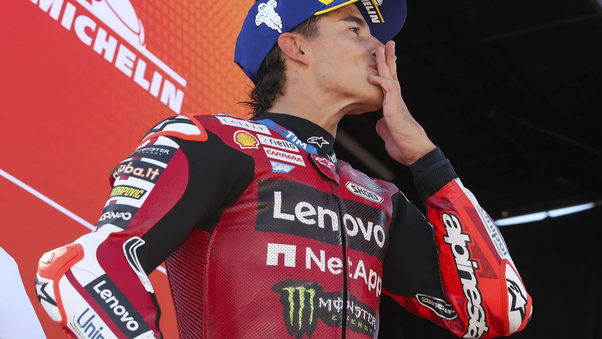 Marquez Menangi MotoGP Aragon, Salip Bezzecchi Spektakuler
