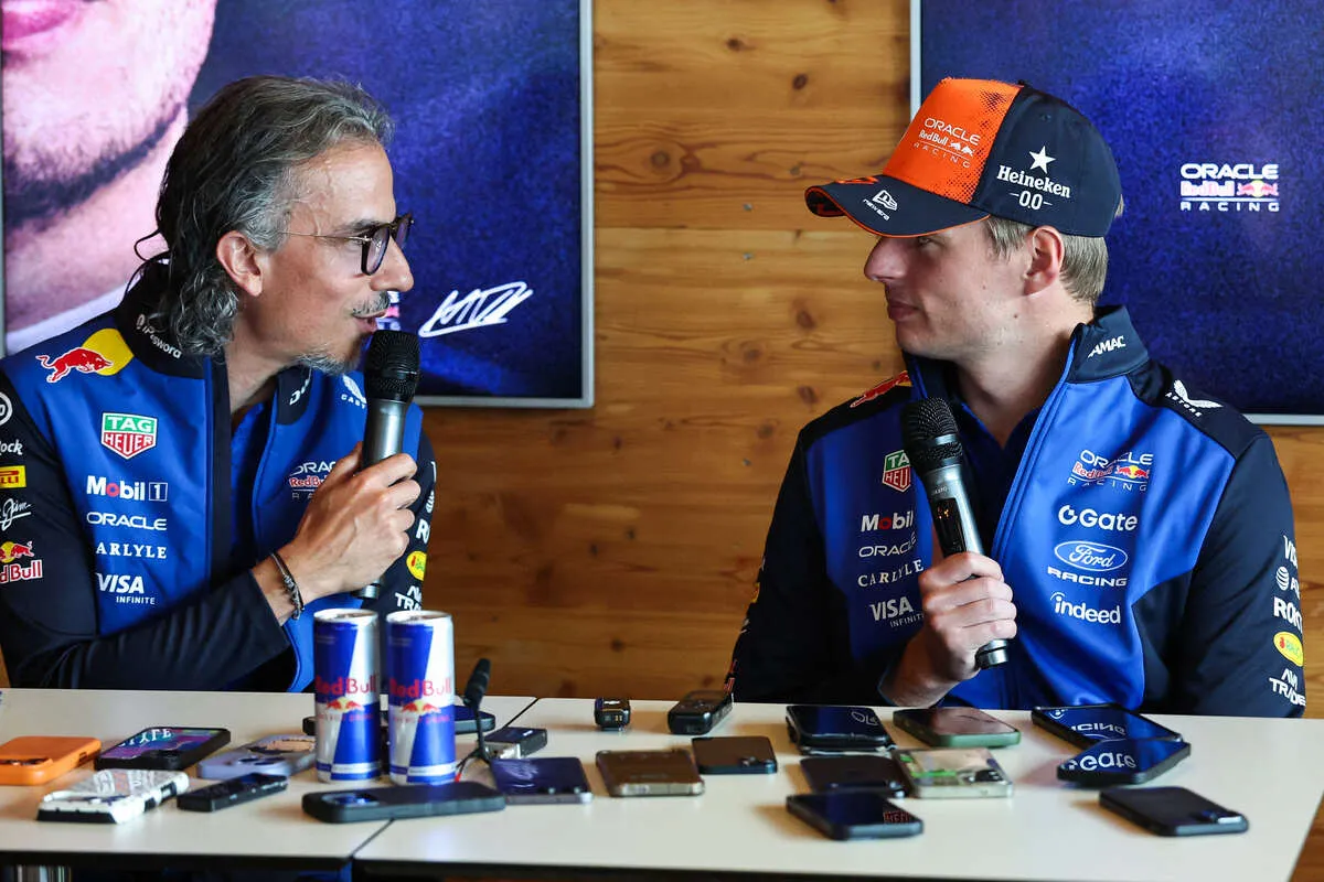 Mekies: Verstappen Selalu Ingin Bertahan di Red Bull