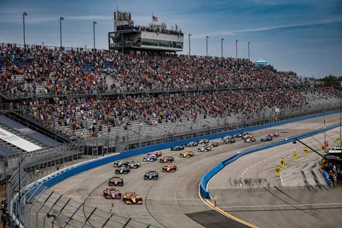 Milwaukee Mile 2026: Gara 1 Ditunda ke Minggu karena Hujan