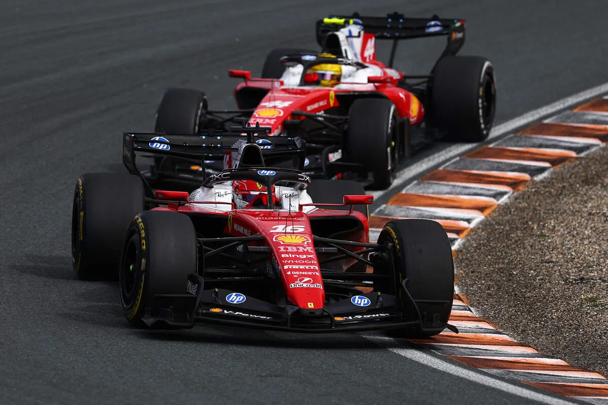 Montoya: Aksi Radio Leclerc Buka Kotak Pandora di Ferrari