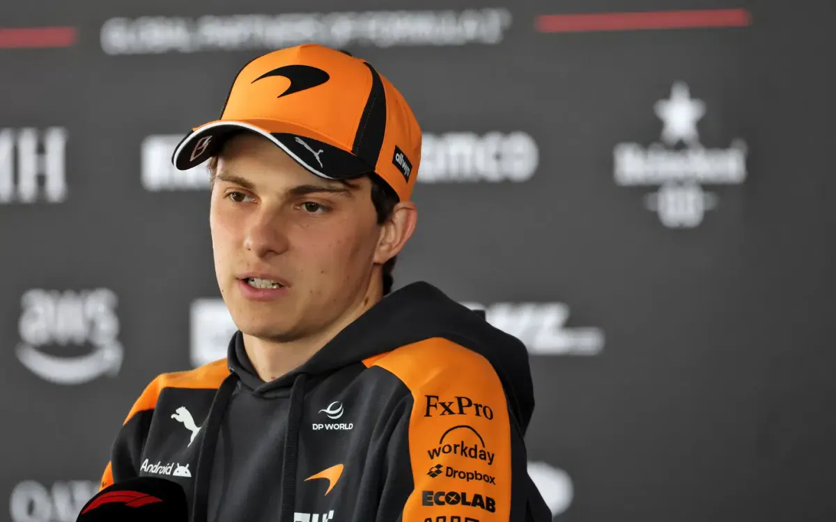 Piastri Confirms Sainz Contact After Blue Flag Row