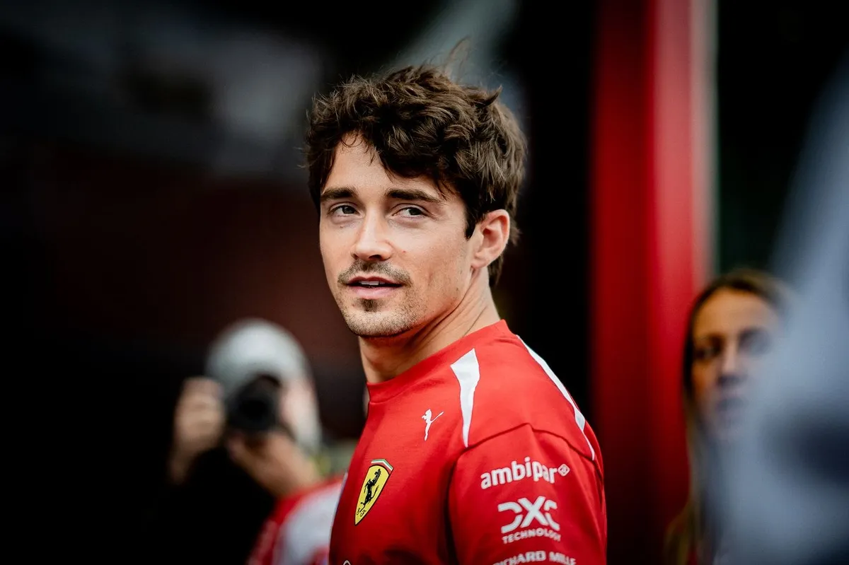 Szafnauer Minta Ferrari Biarkan Leclerc Tenang Hadapi Hamilton