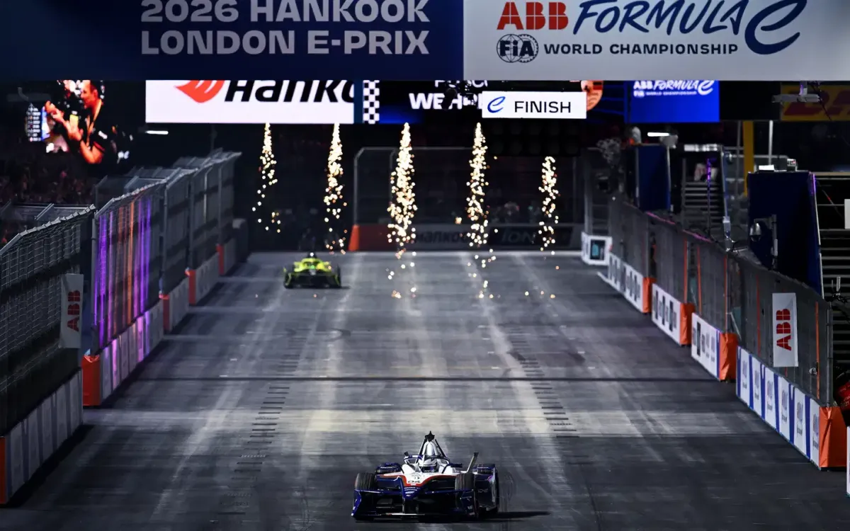 Wehrlein Juara Dunia Formula E Kedua, Rivalitas Memanas