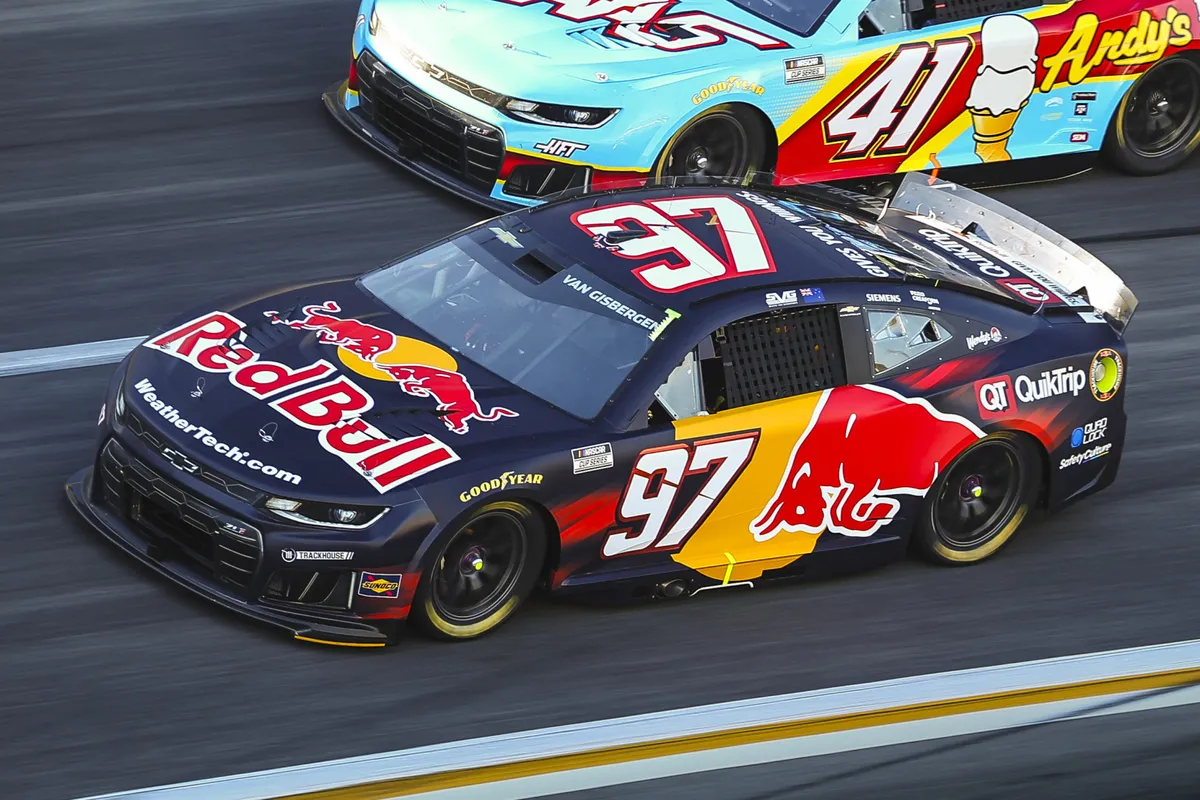 Preece Wins Daytona Thriller, Denies SVG NASCAR Chase Berth