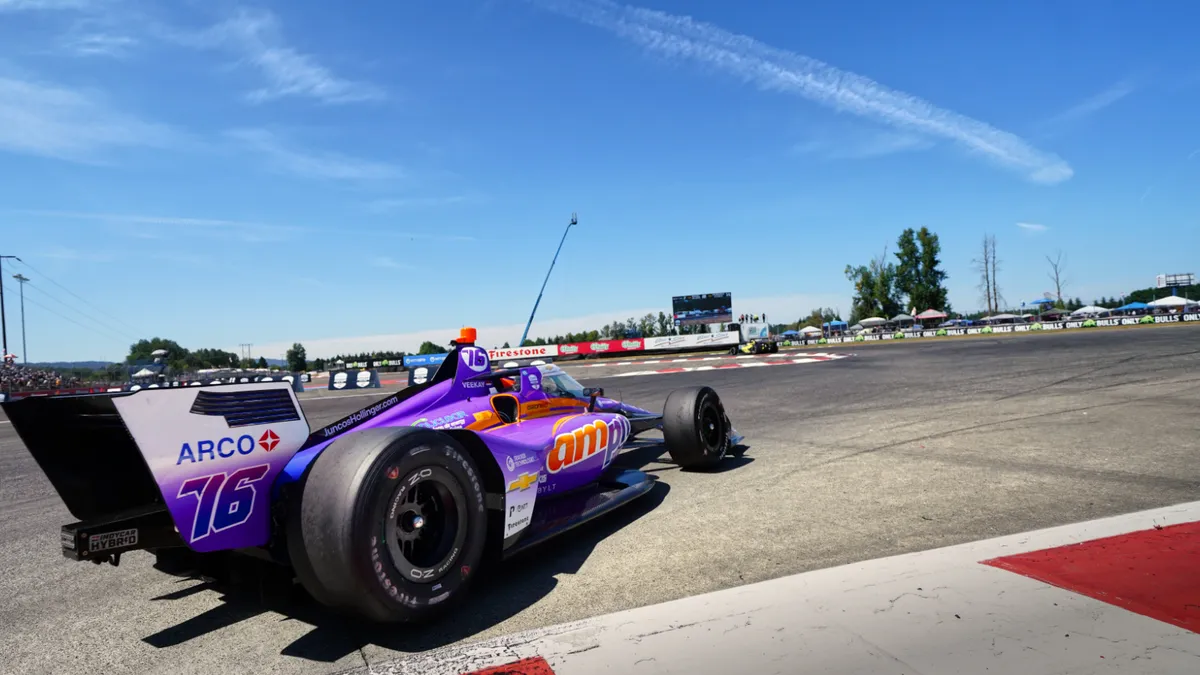 VeeKay Pertahankan Momentum dengan Posisi 5 di Portland