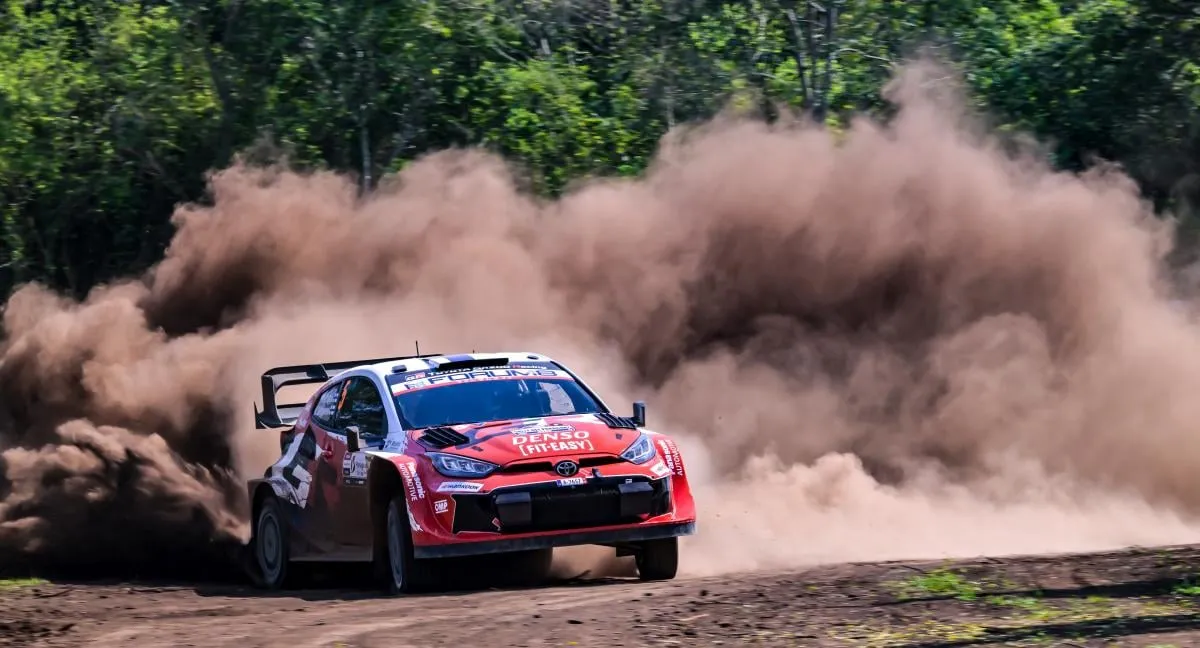 Pajari Holds Lead in Paraguay, Fourmaux Closes on Evans