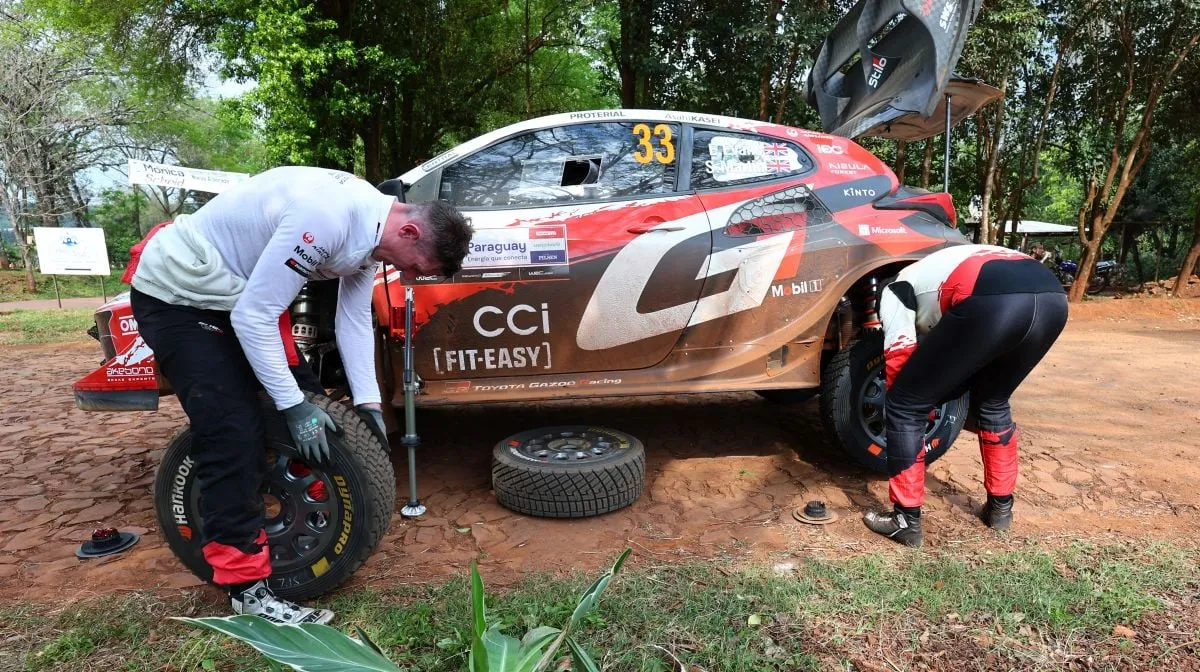 SS7 drama: Pajari leads Rally Paraguay as Evans loses time with puncture