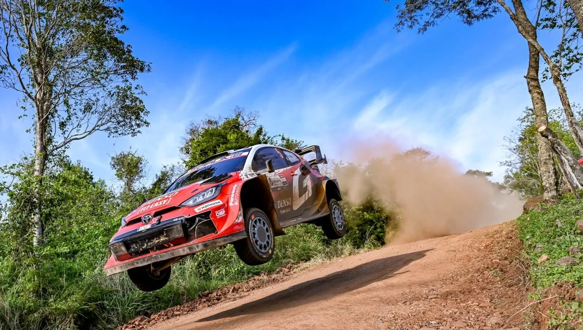 Pajari Pimpin Rally Paraguay, Incar Kemenangan Ketiga Beruntun