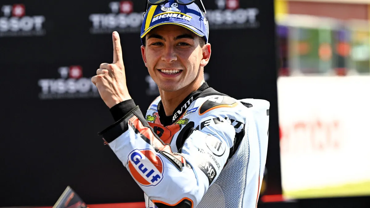 Fernandez Buktikan Mental Juara Saat Kontrak MotoGP 2027 Tertunda