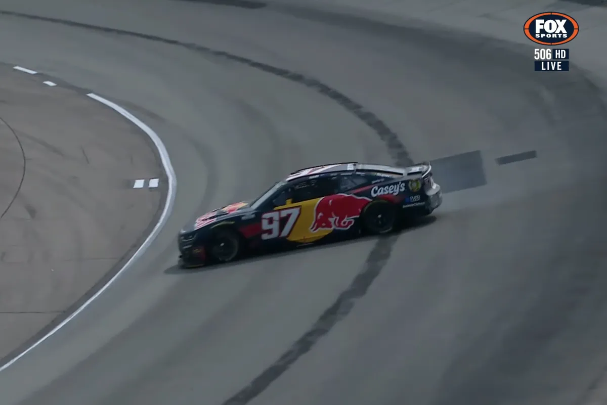Van Gisbergen Spins in Iowa Slog, Finishes 30th, Slams Setup