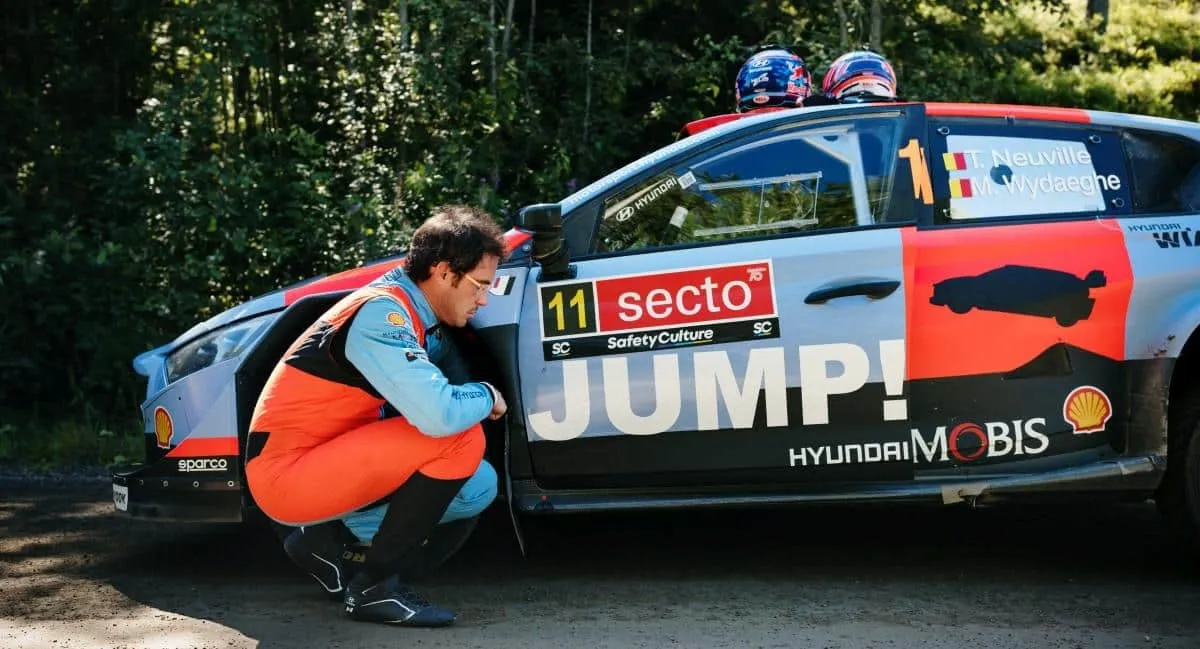 Neuville Takjub pada Mobil Toyota: Seolah Tak Terjadi Apa-Apa