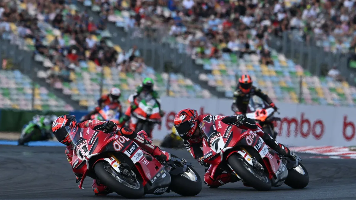 Bulega Menang Race 1 WorldSBK Perancis yang Dihentikan Bendera Merah