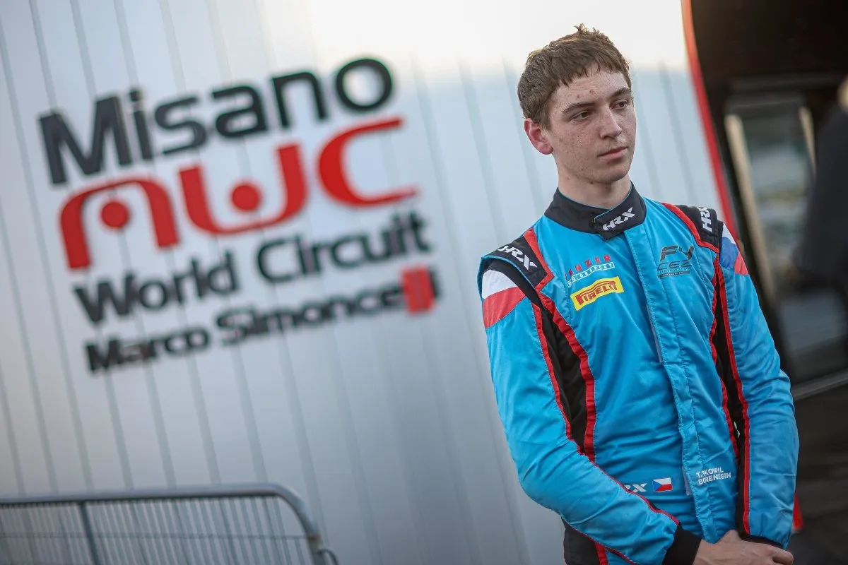 Borenstein Pole Sensasional di Kualifikasi F4 Italia Misano