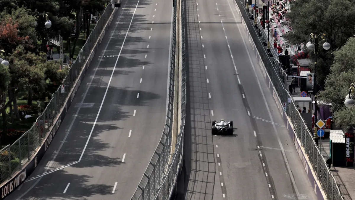 Verstappen Kuasai FP3 F1 Azerbaijan 2026, Russell Terdekat