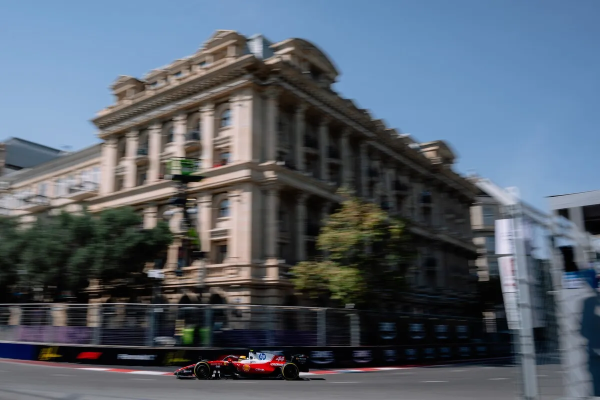 F1 GP Azerbaijan 2026: Russell Tercepat di FP3, Pole Qualifiche Baku?