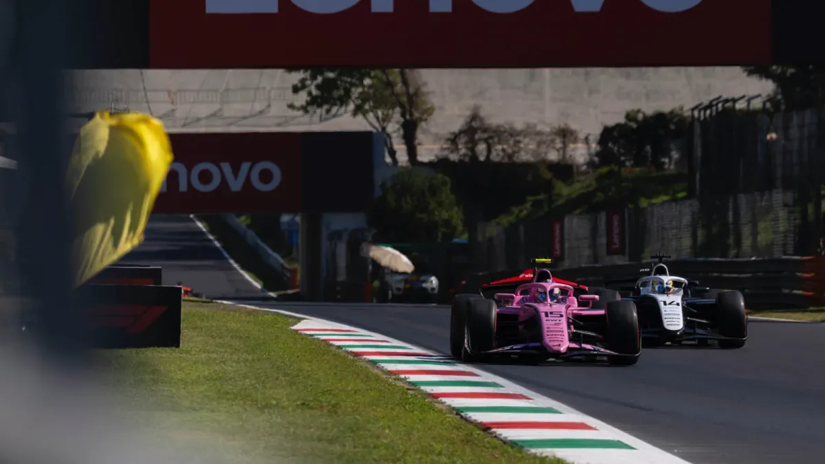 F2 Monza Sprint: Duerksen Wins, Drama at the Corners