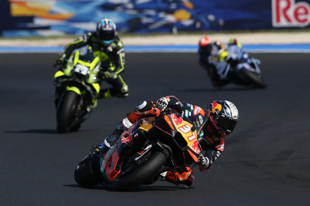 Acosta Leads MotoGP Austria FP1, Martin Third