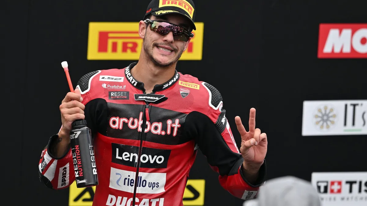 Lecuona Drops Conservative Setup to Chase Bulega in WorldSBK
