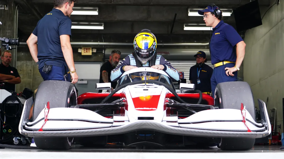 IndyCar Sets First Oval Test of New IR-28 Chassis at IMS