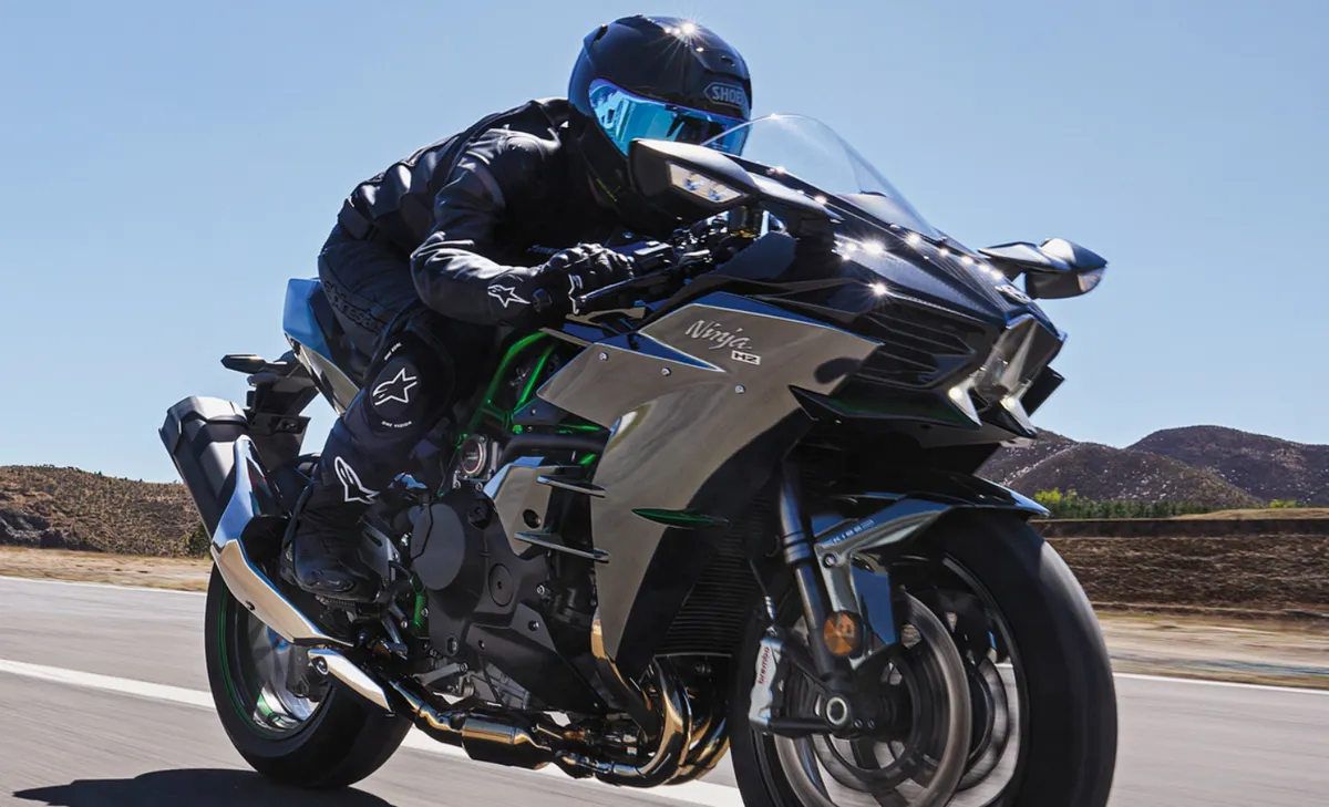 Kawasaki Ninja H2 2027: Mesin Baru, 209 CV, dan Rem Brembo Hypure