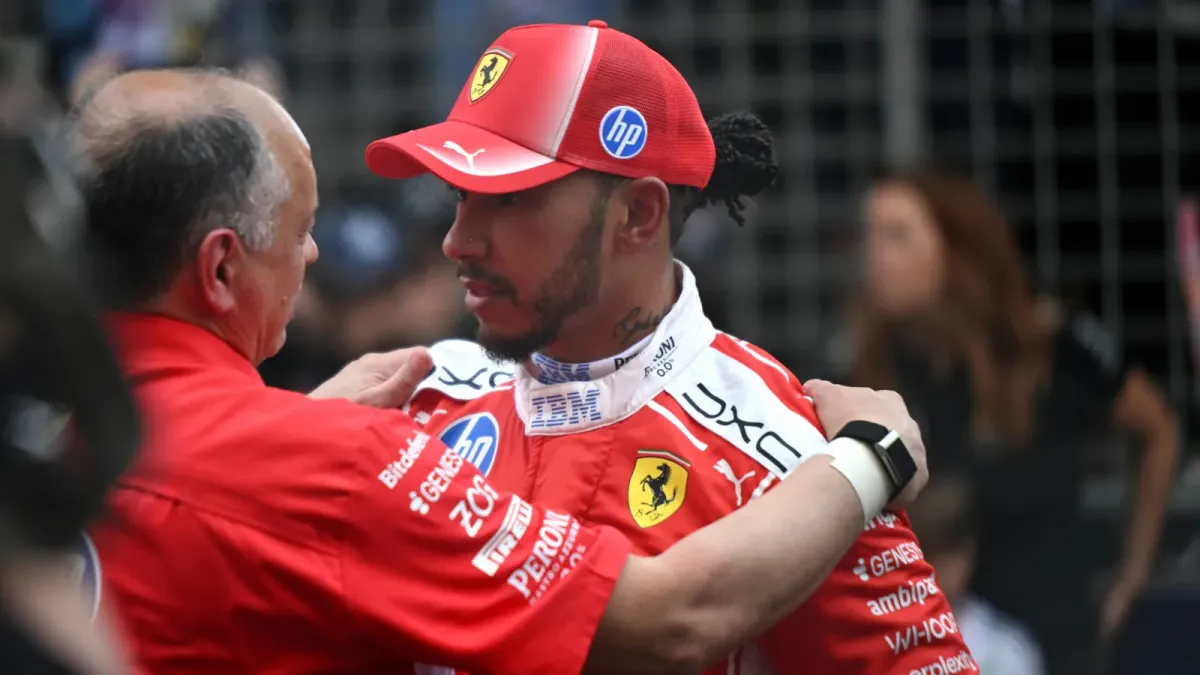 Hamilton Dituding Gerogoti Otoritas Vasseur di Ferrari