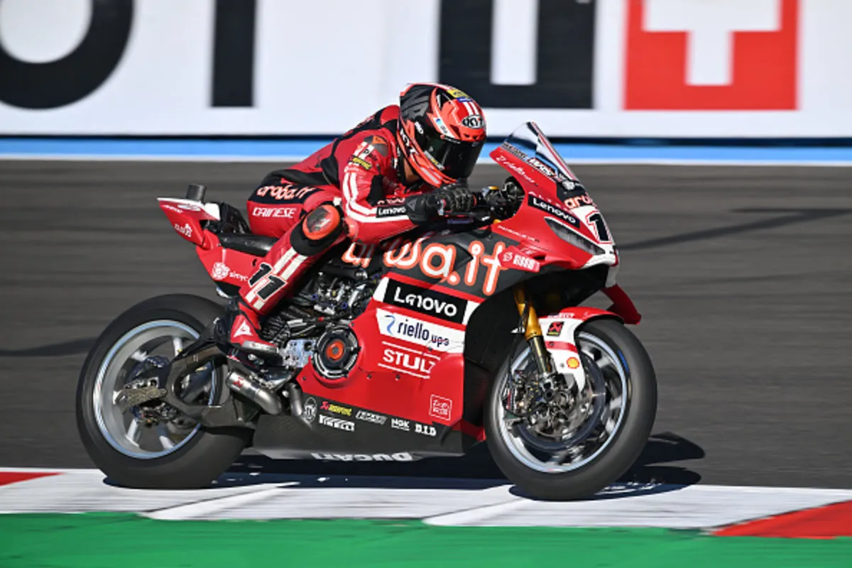 Bulega Kembali ke Puncak: Kemenangan ke-24 di Gara 1 Magny-Cours