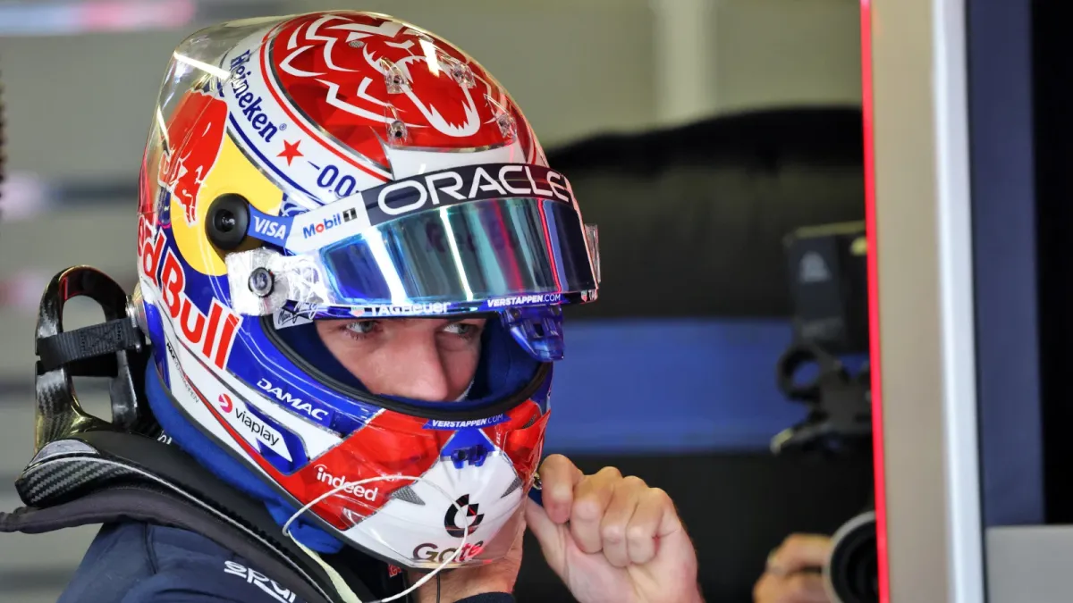 Verstappen Frustrasi Mesin Red Bull, Gagal Pole di Baku