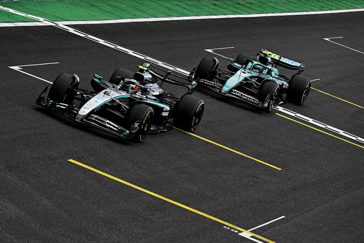 Mercedes dan Aston Martin Bertarung di Laga Amal, Siapa Menang?