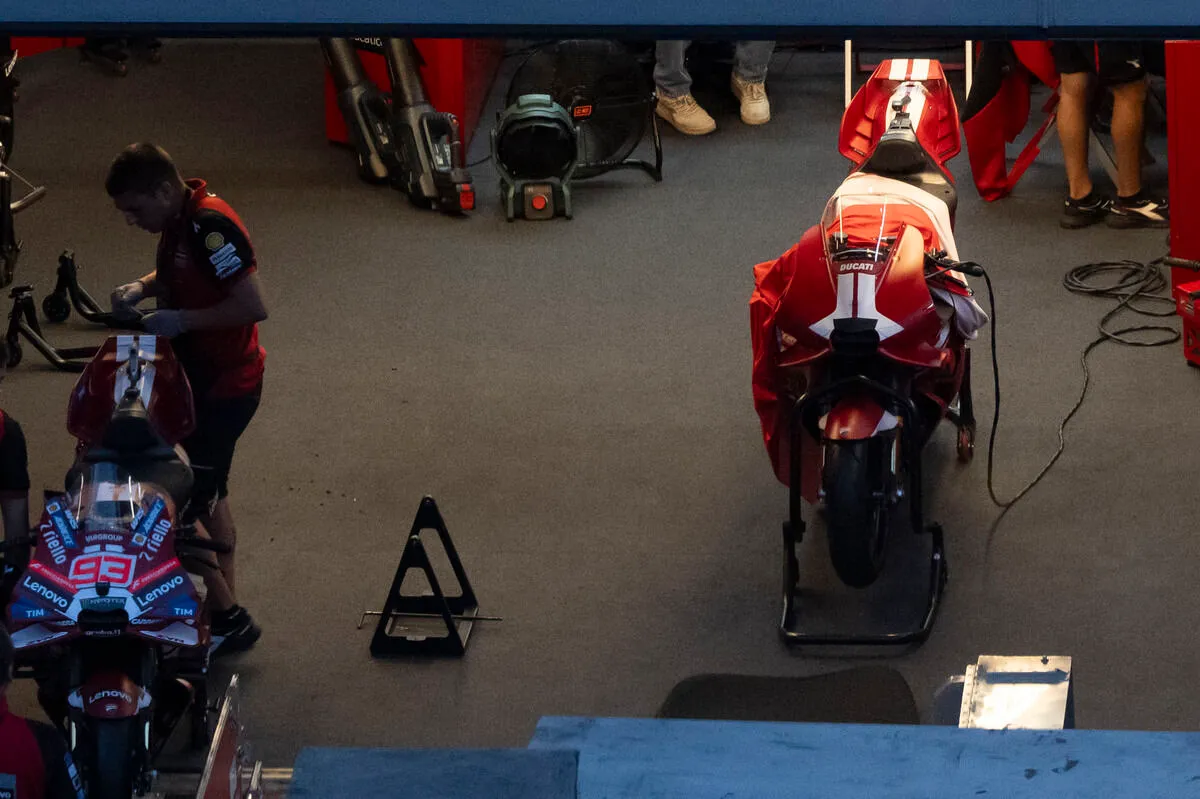 Ducati 850 Marquez: Foto Perdana Era Baru MotoGP 2027