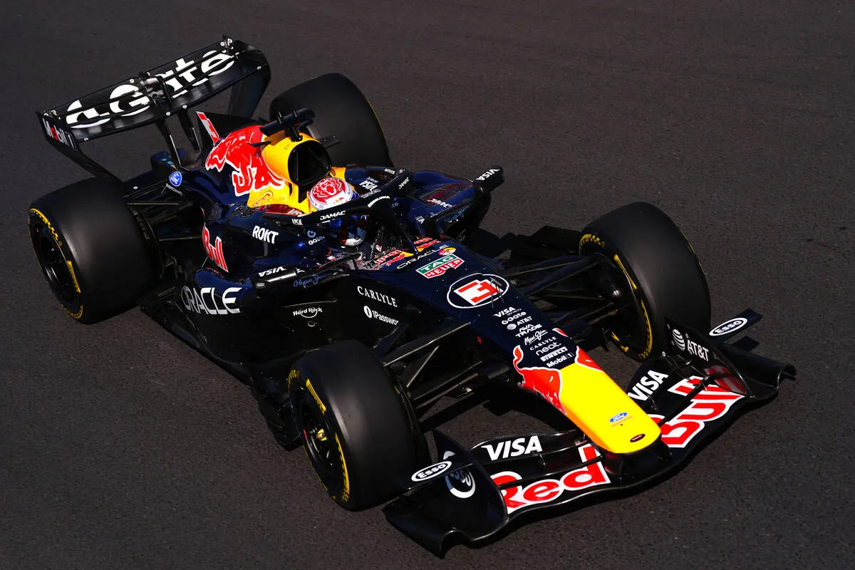 Max Verstappen Tantang 100 Pembalap di Gokart Silverstone