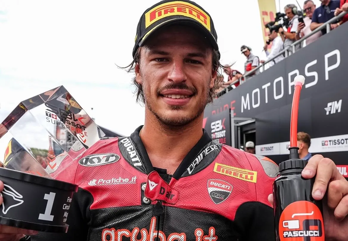 Bulega Kembali Menang, Lecuona Pahlawan di Race 1 WorldSBK Magny-Cours