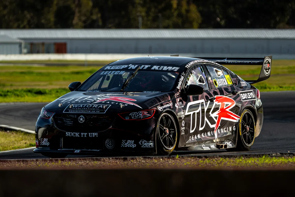 Leitch Gets First Full Test in Team Kiwi Racing Holden Supercar