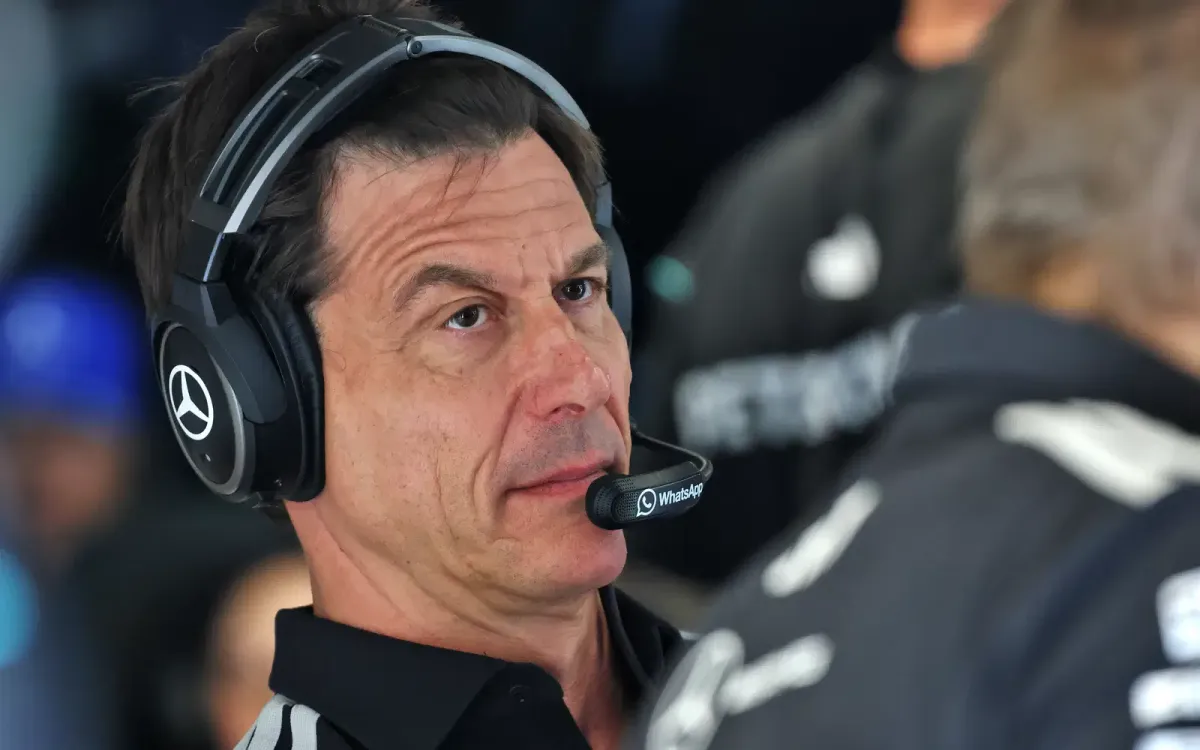 Toto Wolff Bela Russell, Serang Kritik Publik Soal Antonelli