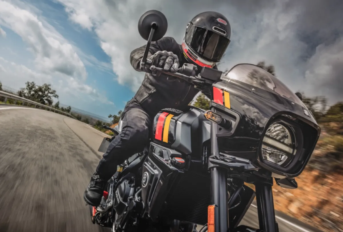 Suzuki GSX-8TT Price Drop: Retro Naked More Affordable Now