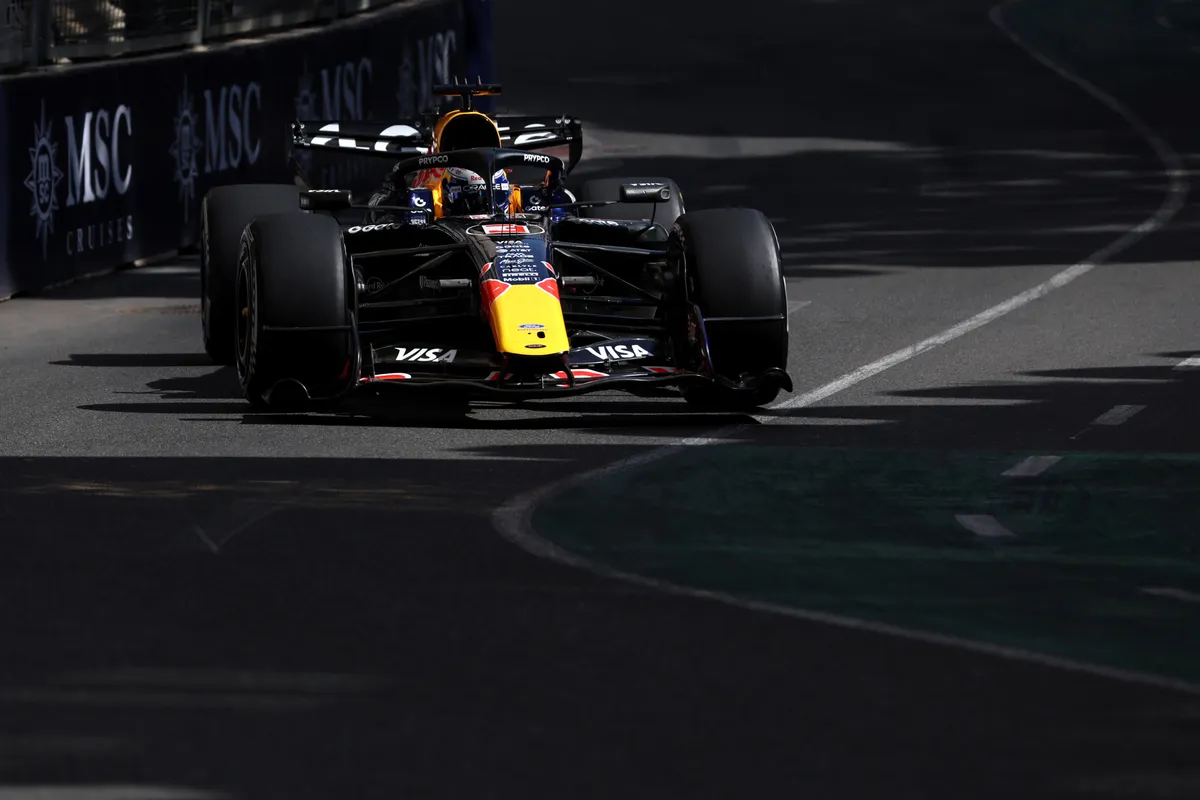 Verstappen Rebut Puncak FP3 F1 Azerbaijan 2026