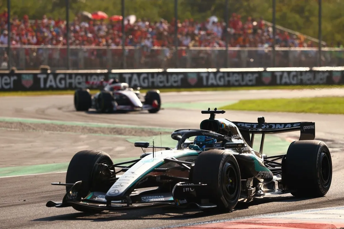 Mengapa Mercedes Tak Pit Russell saat VSC di GP Italia