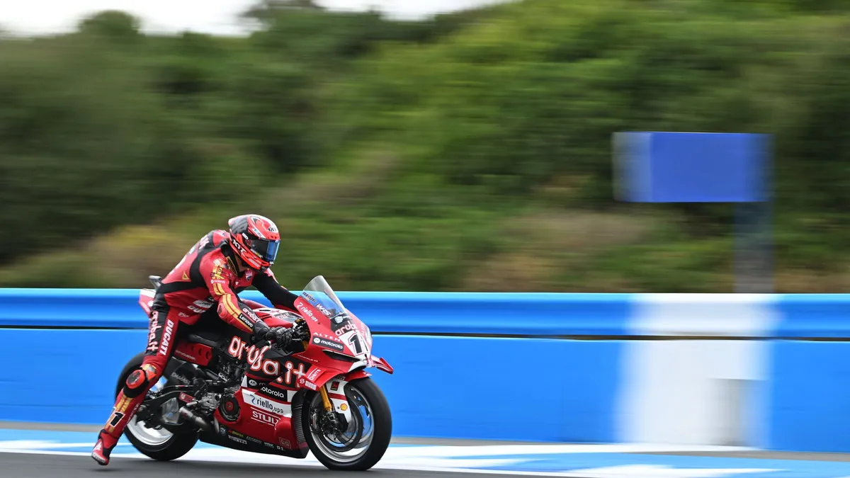 Klasemen Akhir WorldSBK 2026: Nicolo Bulega Kunci Gelar Juara di Jerez