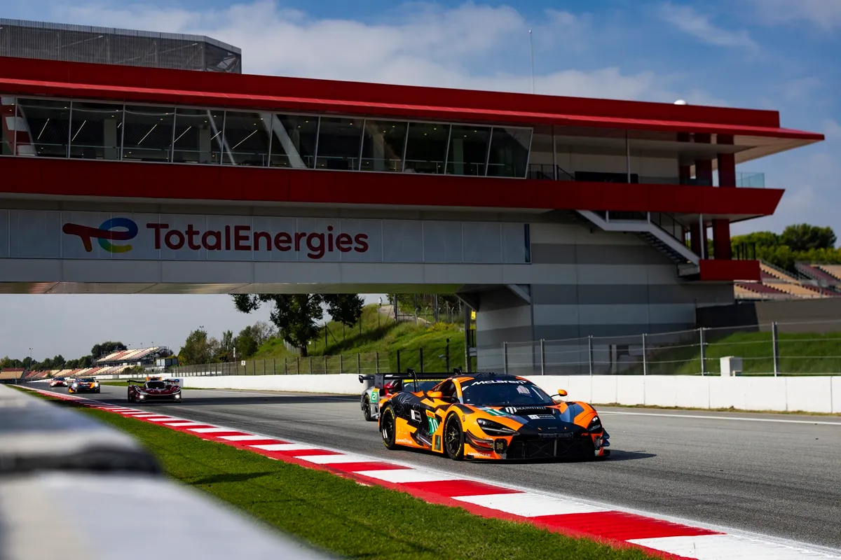 Thomas Fleming Claims 2026 Barcelona 6 Hours LMGT3 Pole for McLaren