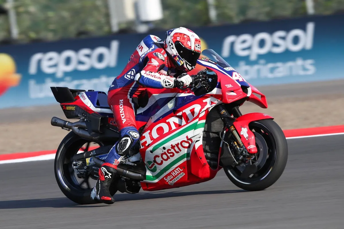 Aleix Espargaro Mundur dari MotoGP Mandalika 2026 demi Tes Sepang